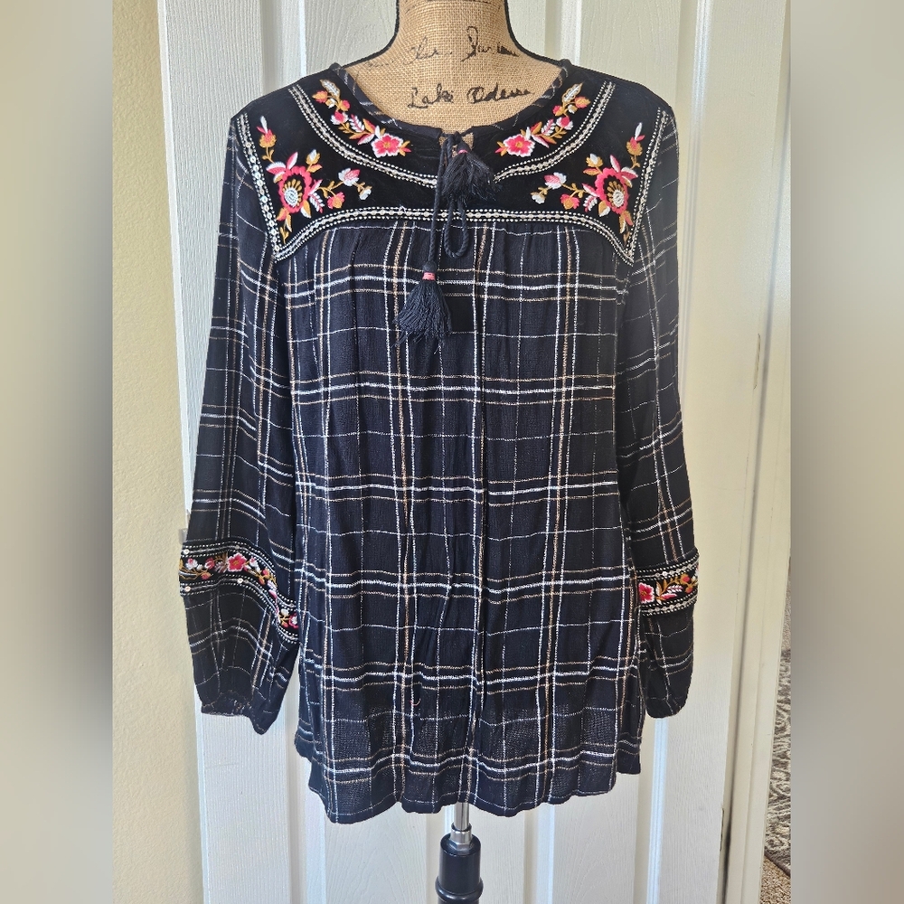 Style and Co Embroidered Plaid top